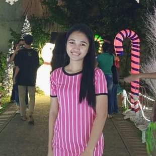 A Beautiful Filipina Girl