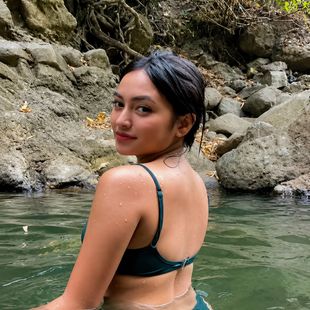 A Beautiful Filipina Girl